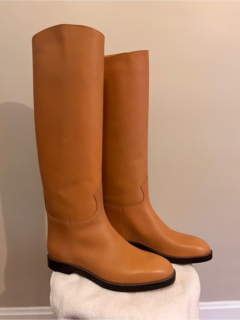 Ulla Johnson Tall Leather Riding Boots. Brand new,never worn. No box size US8